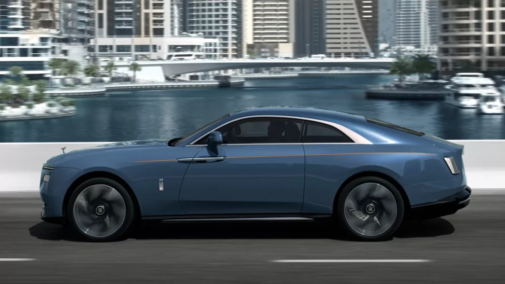 Rolls-Royce electric SUV 2026 side profile highlights elegant proportions, clean lines, and functional luxury design.